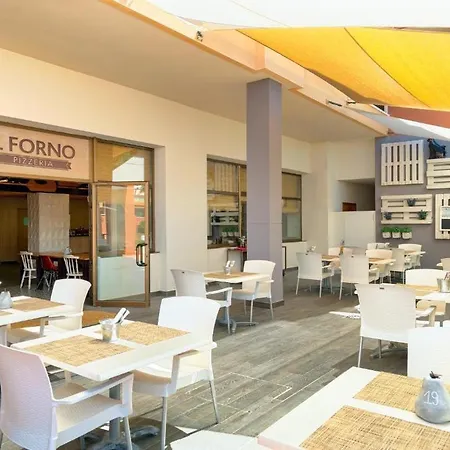 H10 Mediterranean Village Hotel Salou