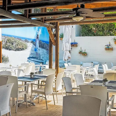 H10 Mediterranean Village 4* Σαλού