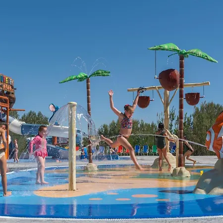 Ξενοδοχείο H10 Mediterranean Village 4*