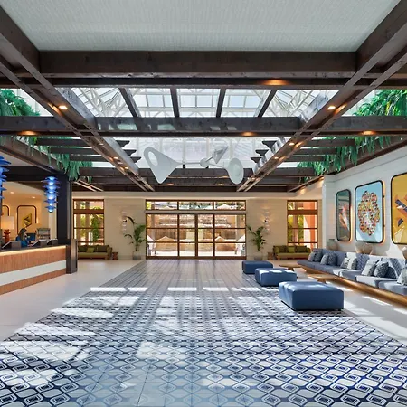 H10 Mediterranean Village Otel 4*