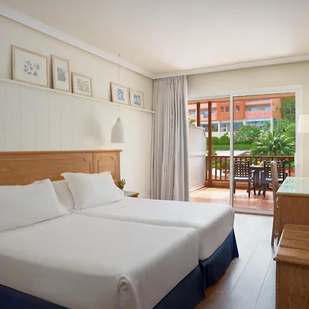 H10 Mediterranean Village 4* Salou