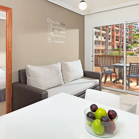 Hotel H10 Mediterranean Village Salou