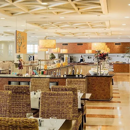 H10 Mediterranean Village Otel Salou